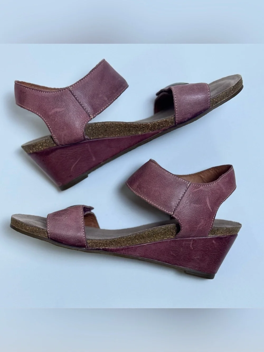 Taos Carousel 2 Strappy Wedge Sandals Women’s Size 41